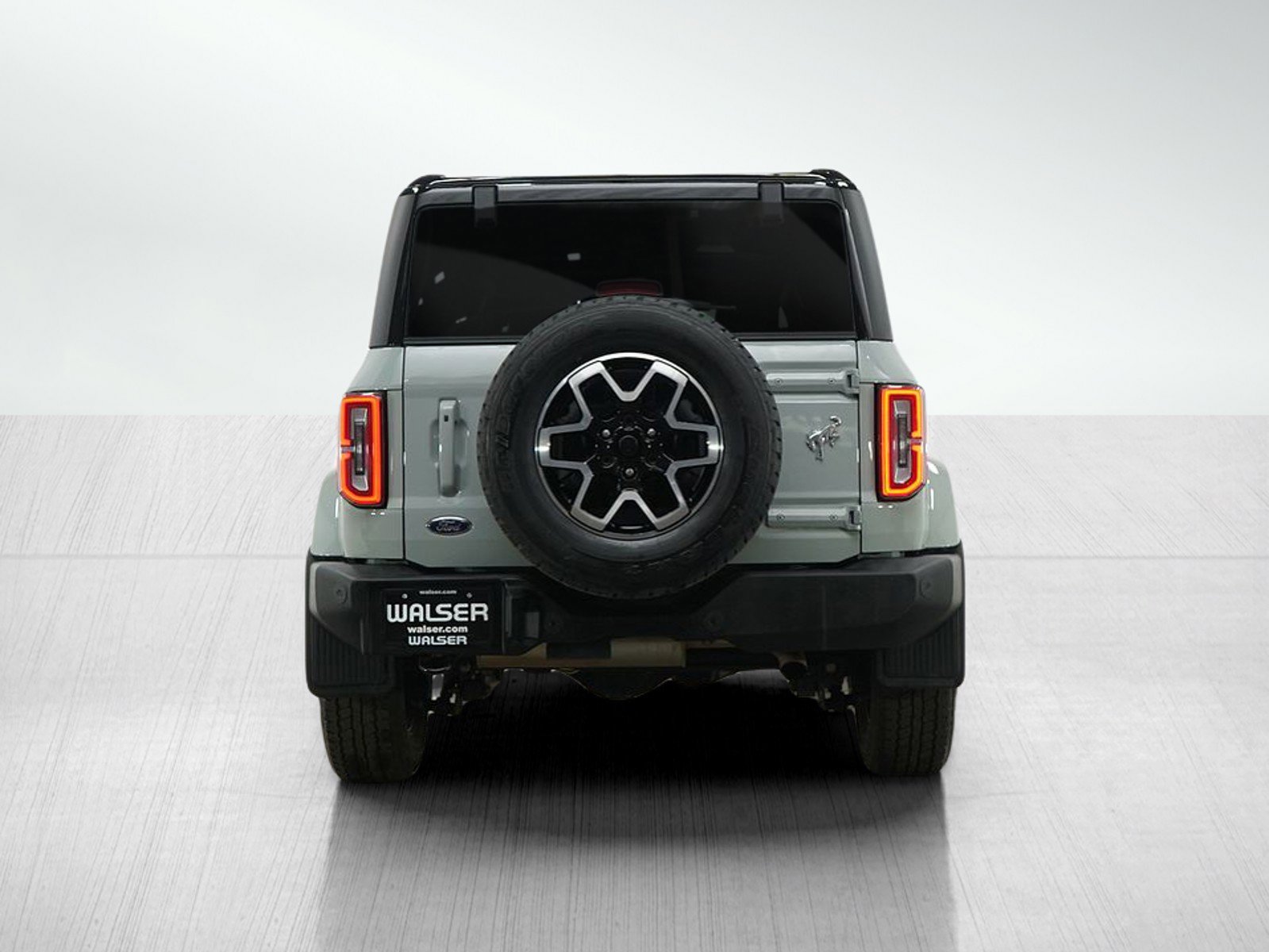 2024 Ford Bronco Outer Banks photo 4