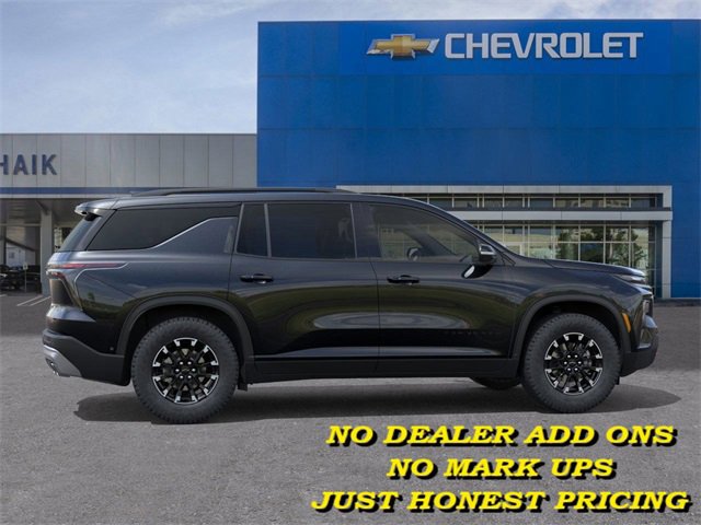 2026 Chevrolet Traverse Z71 photo 3