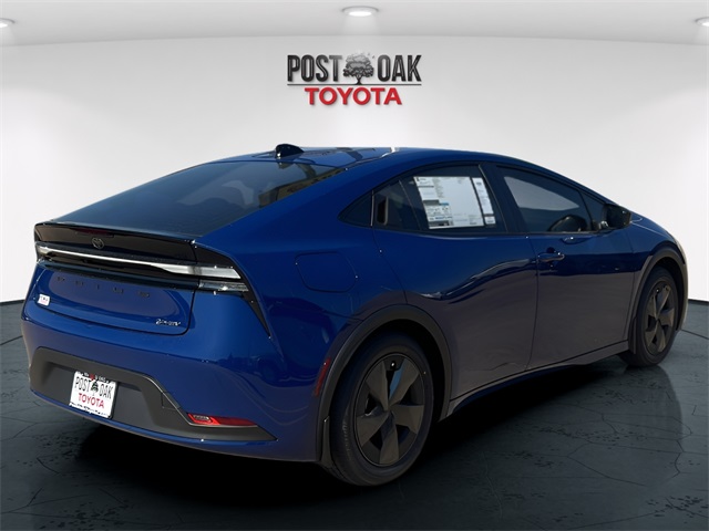 2026 Toyota Prius Plug-in Hybrid SE photo 8