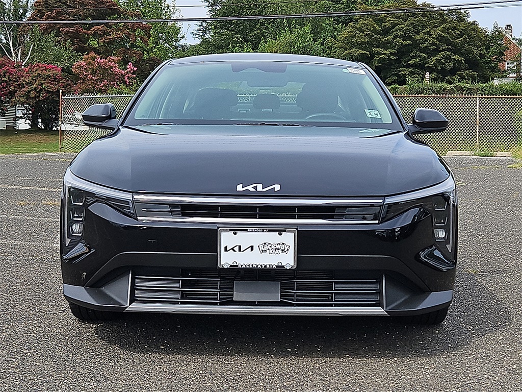 2025 Kia K4 EX photo 2