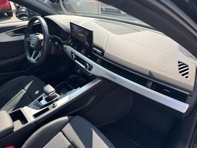 2023 Audi A4 45 S line Premium Plus Quattro photo 18