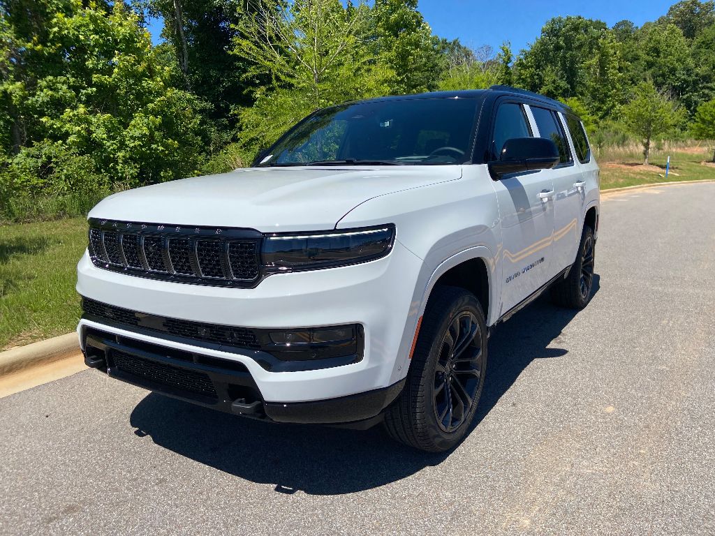 2024 Jeep Grand Wagoneer II Obsidian photo 2