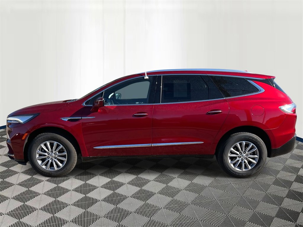 2024 Buick Enclave Premium photo 2