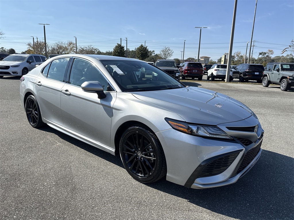 2024 Toyota Camry XSE's photo