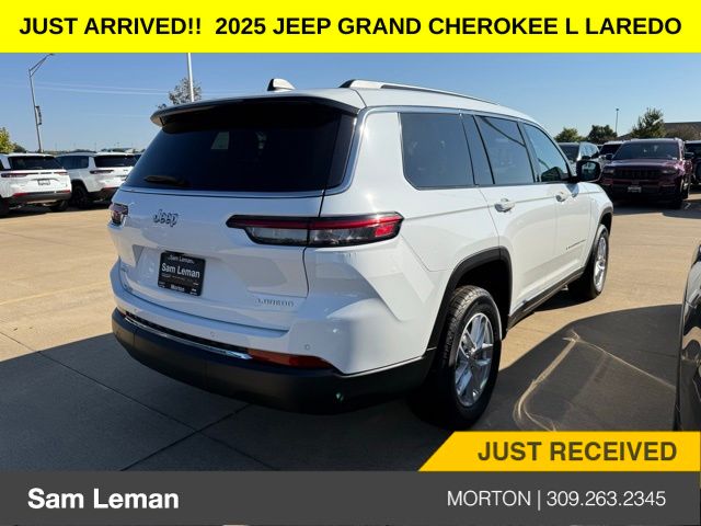2025 Jeep Grand Cherokee Laredo X photo 7