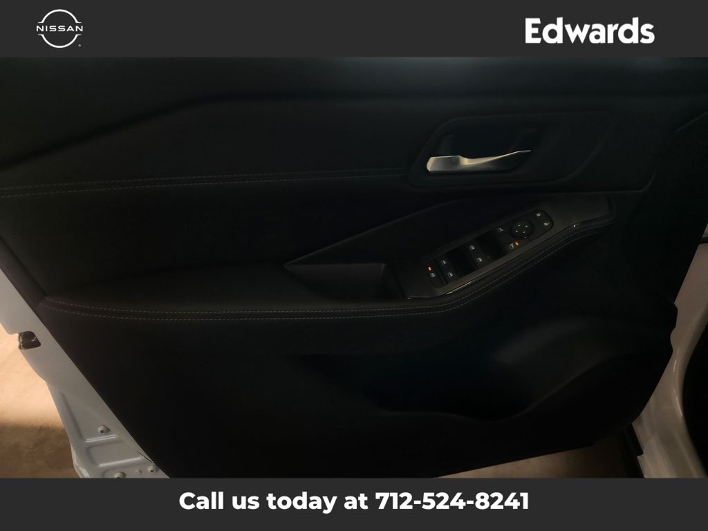 2026 Nissan Rogue SV photo 22