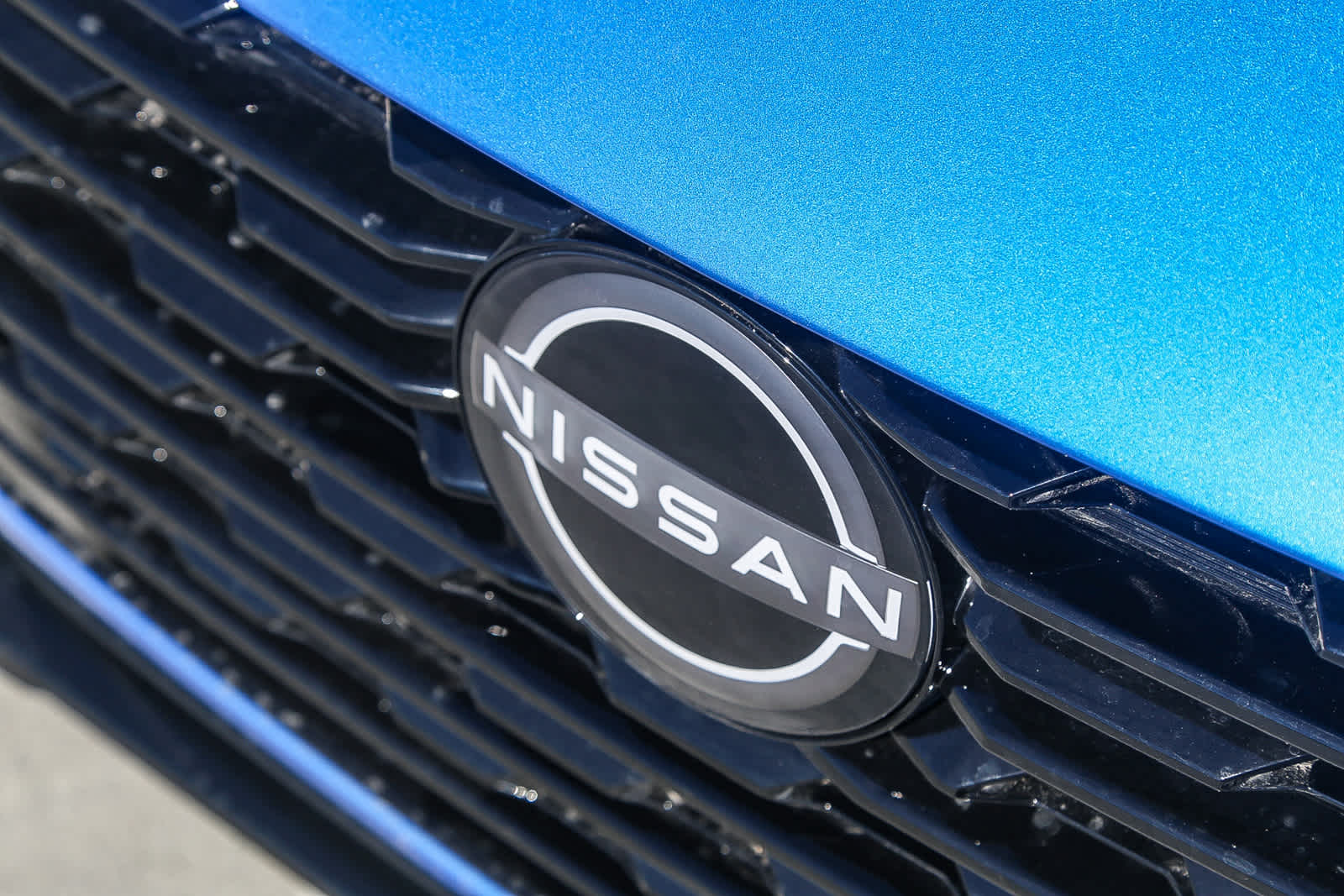 2025 Nissan Sentra SR photo 4