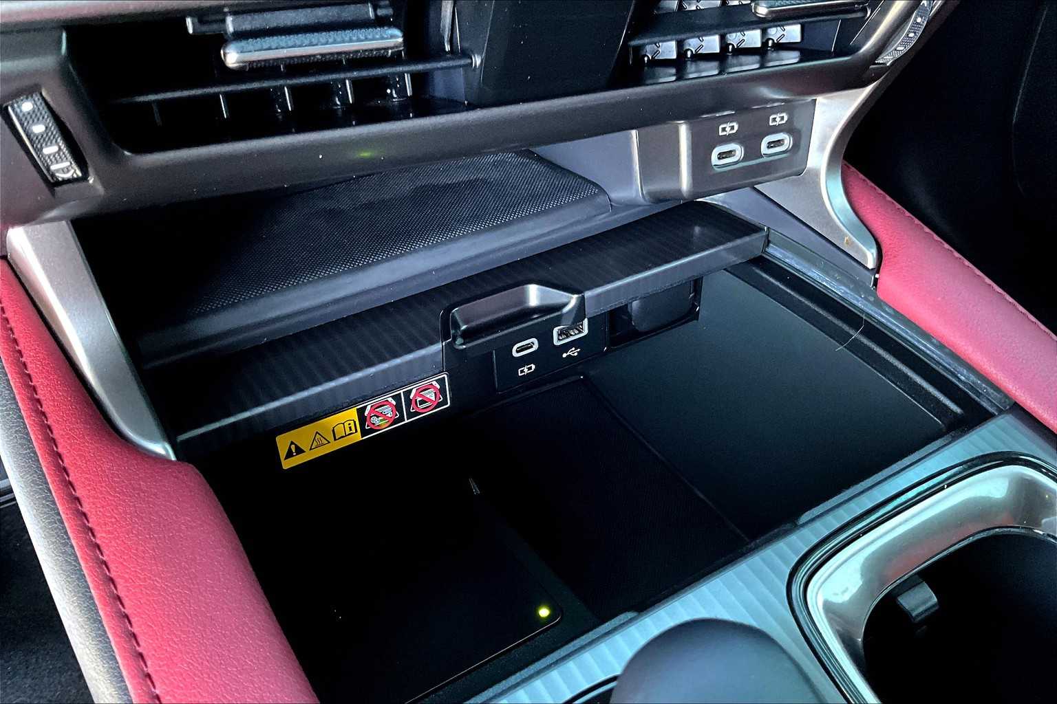 2024 Lexus RX F SPORT Handling photo 32
