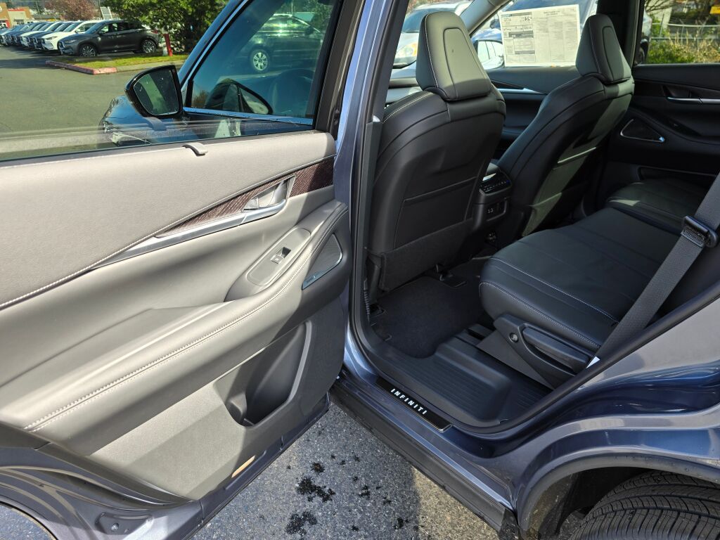 2025 Infiniti QX60 Sensory AWD photo 16