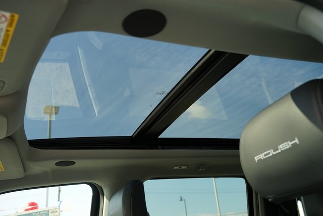 2025 FORD F-250 - Image 36