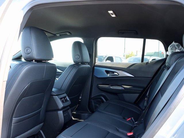2025 Chevrolet Equinox EV 1LT photo 13