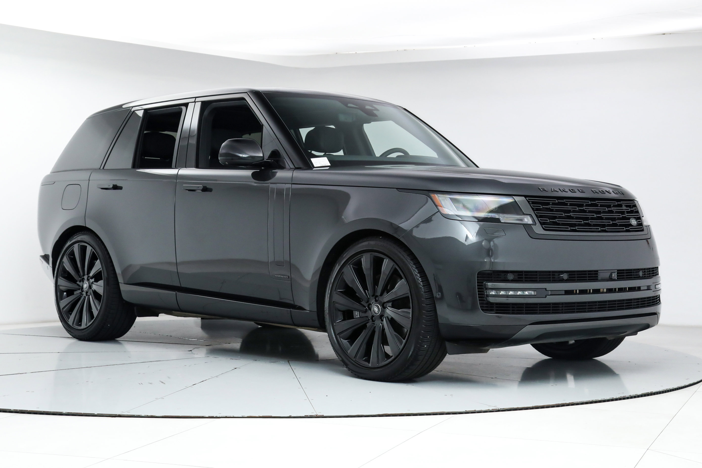 2025 Land Rover Range Rover Autobiography photo 7