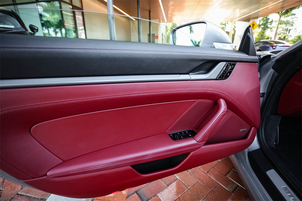 Used 2021 GT Silver Metallic Porsche Carrera S image 37