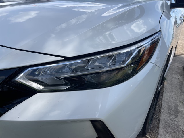 2023 Nissan Sentra SR photo 9