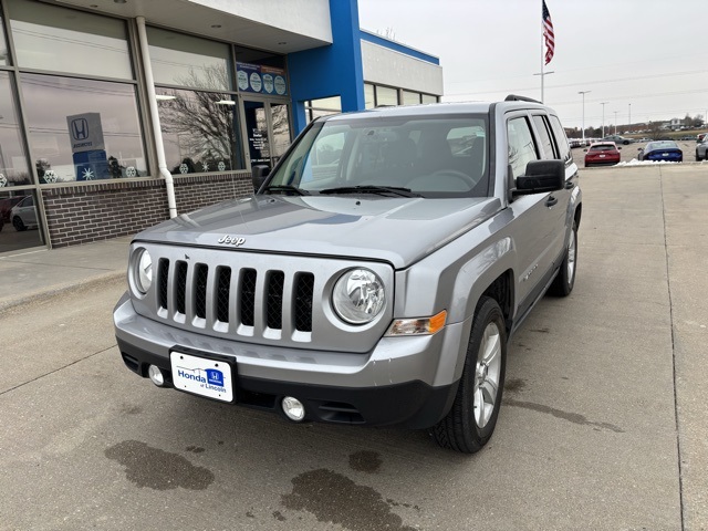 2017 Jeep Patriot Sport's photo