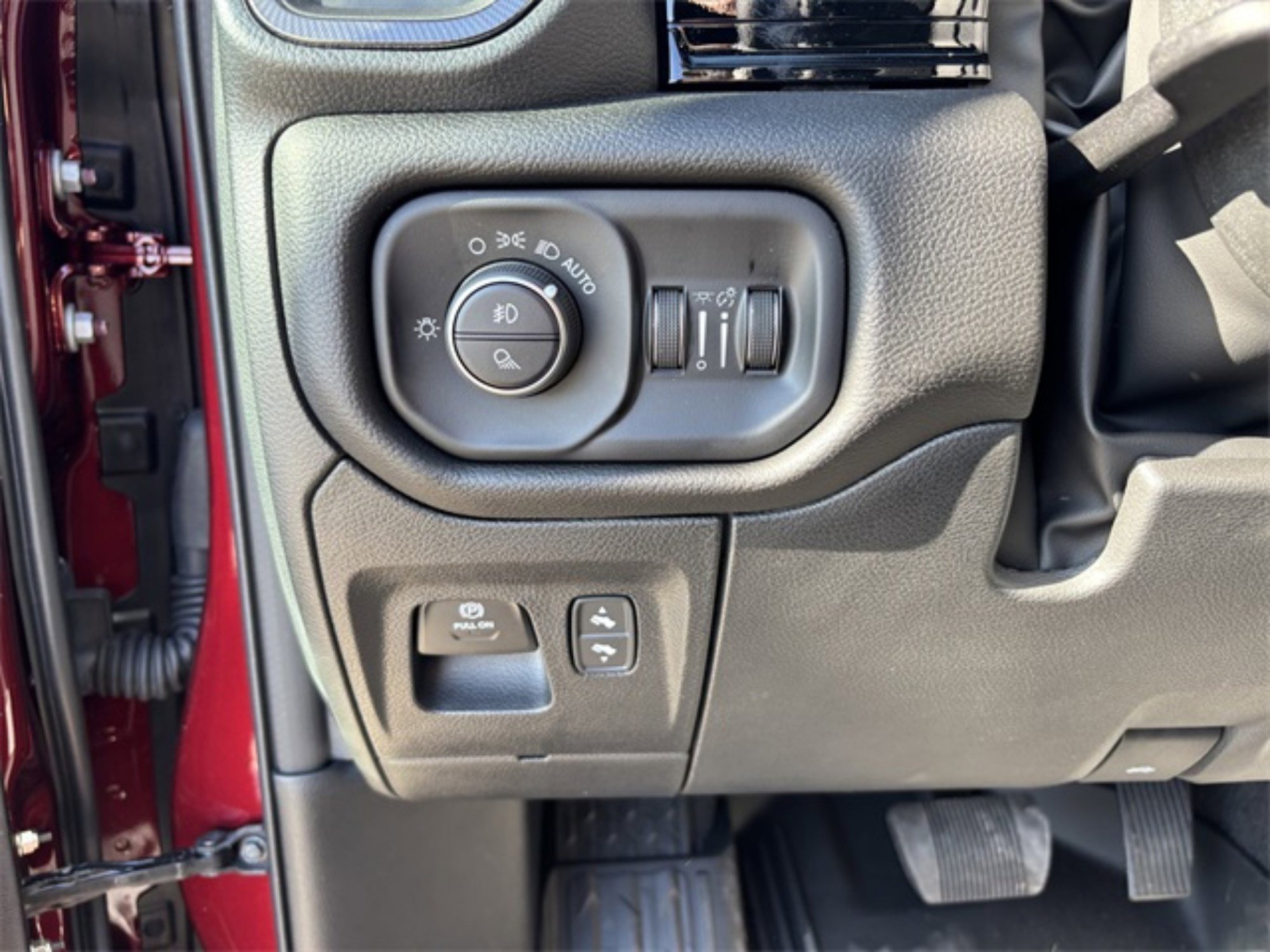 2026 Ram 1500 Rebel photo 22