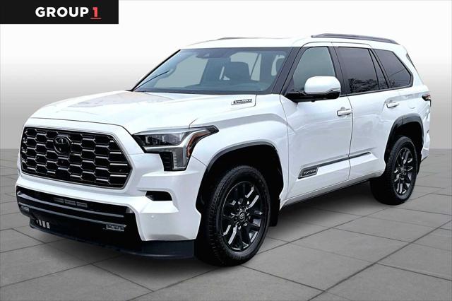 2025 Toyota Sequoia Platinum's photo