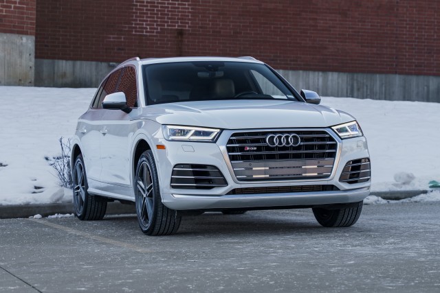 2020 Audi SQ5 Premium Plus's photo