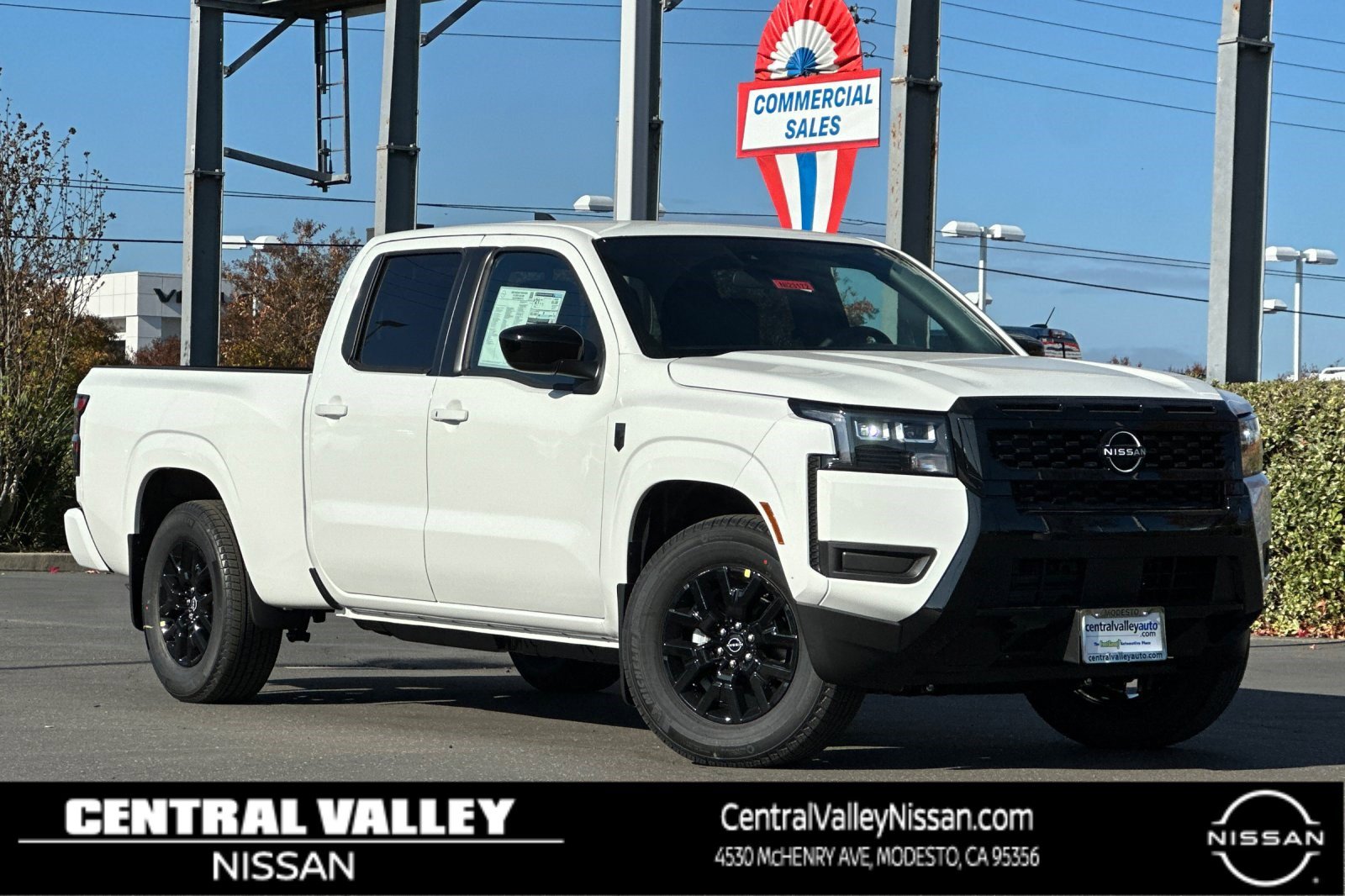 2026 Nissan Frontier SV's photo