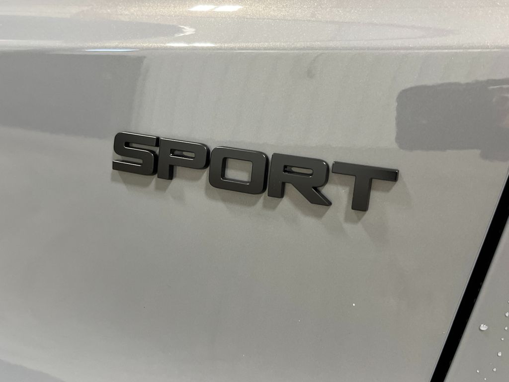 2025 Honda CR-V Hybrid Sport-L photo 6