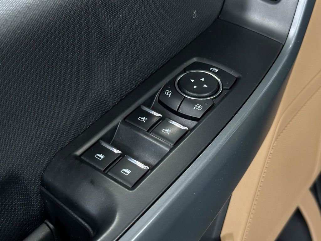2023 Ford F-150 XLT photo 20