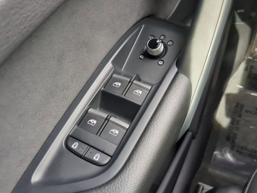 2024 Audi SQ5 Premium photo 22