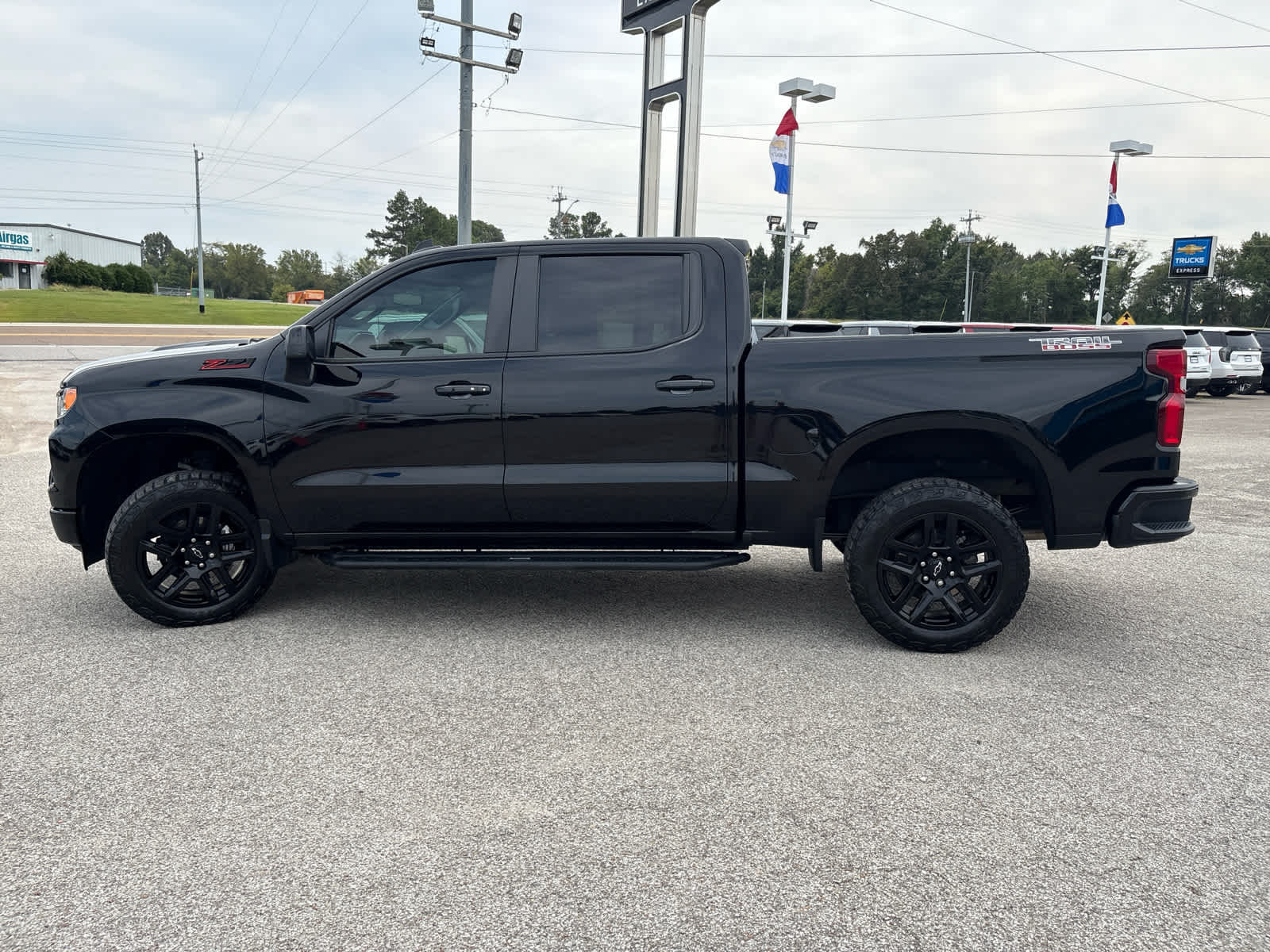 2023 Chevrolet Silverado 1500 LT Trail Boss photo 5