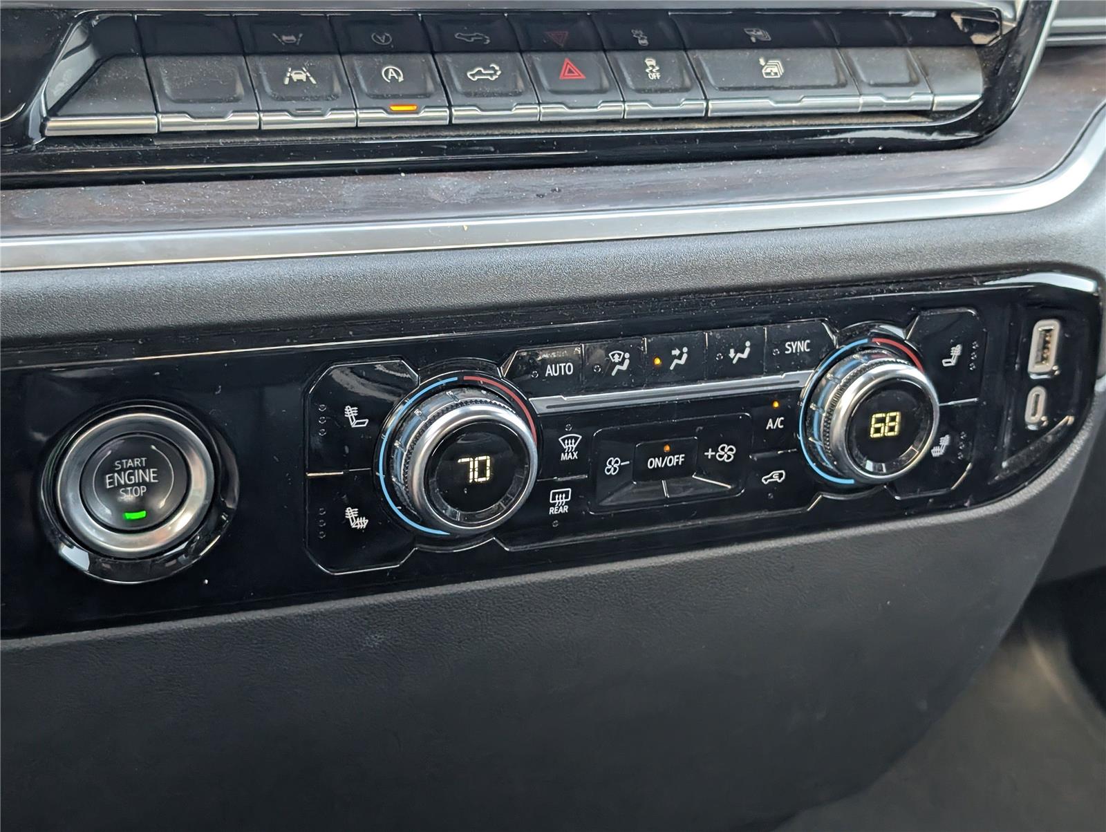2024 Gmc Sierra 1500 SLT photo 19