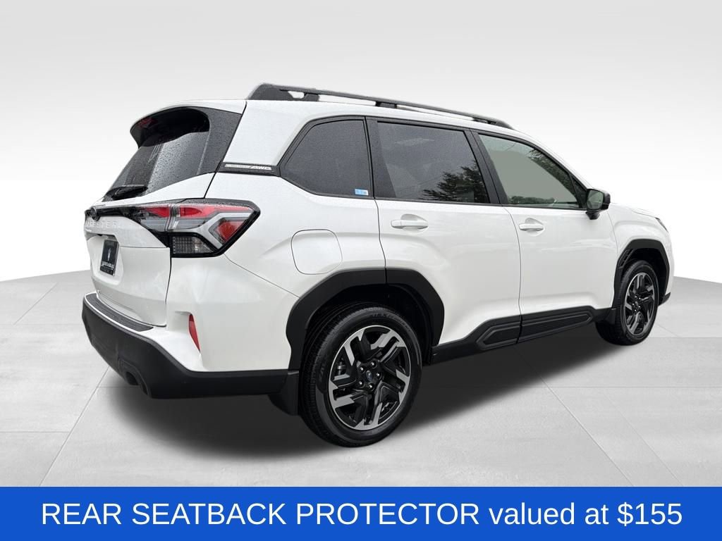 2025 Subaru Forester Limited Base photo 3