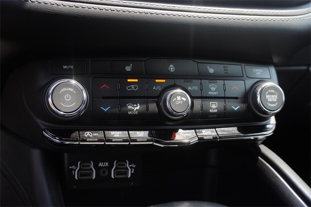 2023 Dodge Durango SXT photo 24