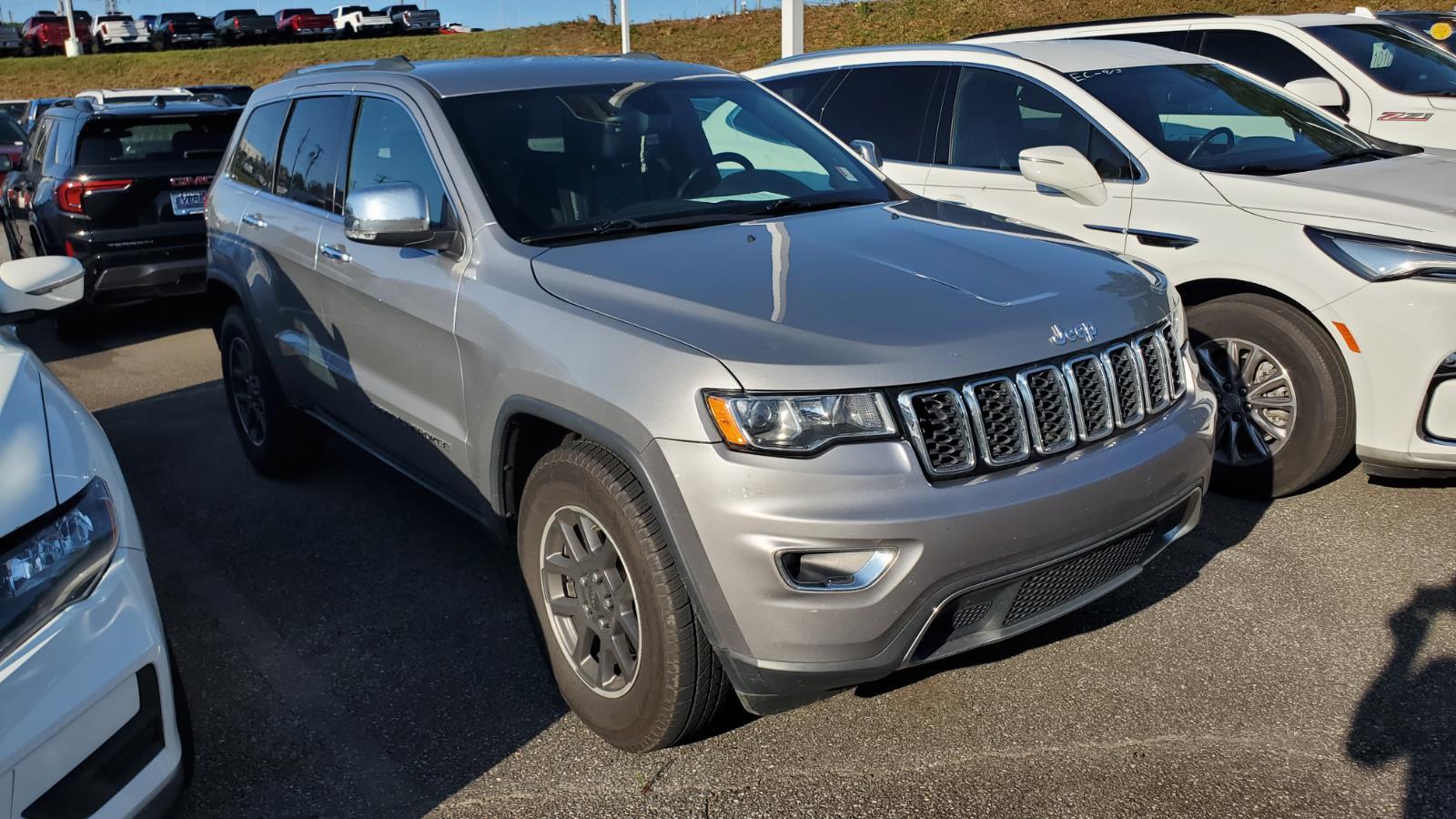 Used 2017 Jeep Grand Cherokee Limited with VIN 1C4RJEBG3HC696181 for sale in Hickory, NC