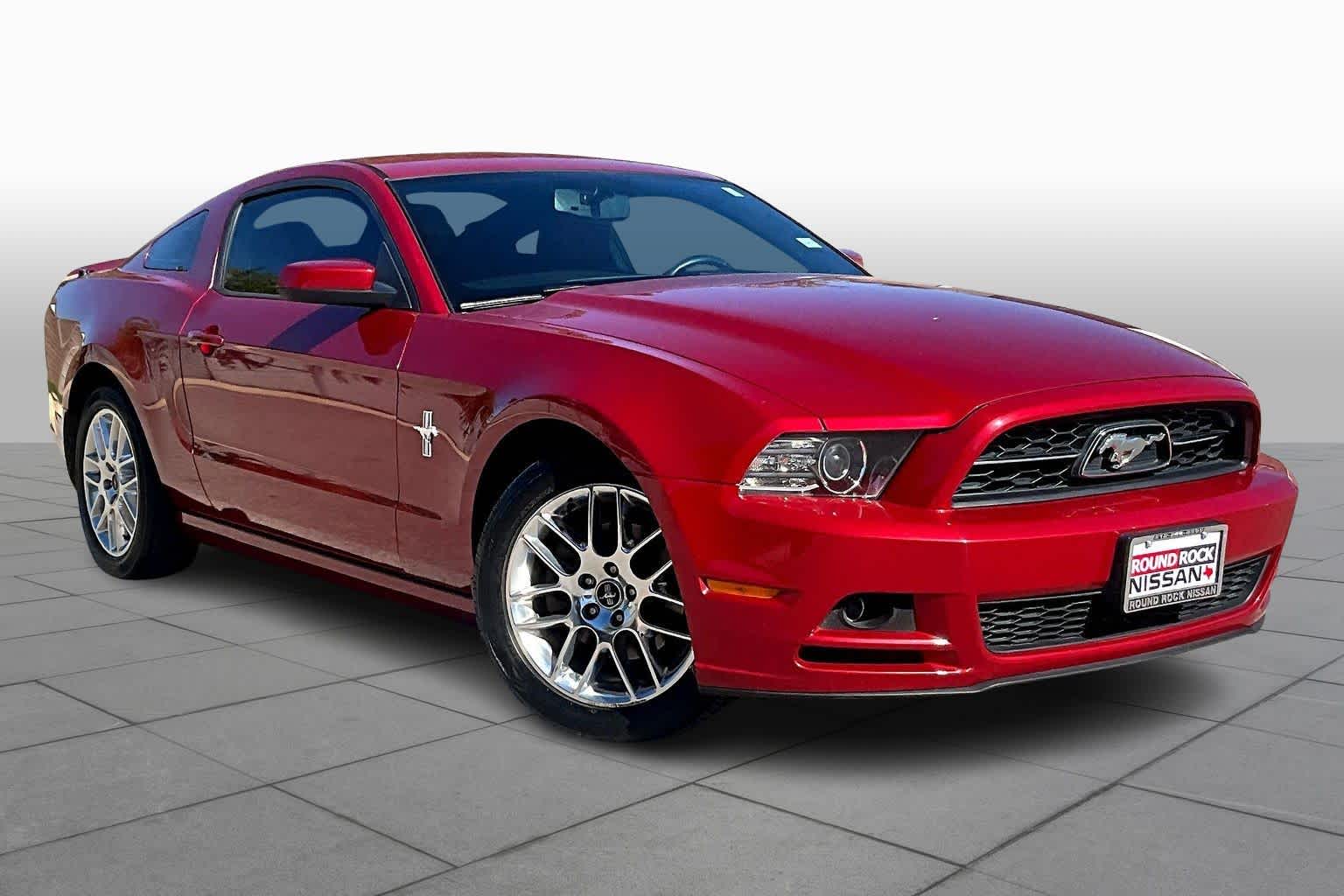 Used 2013 Ford Mustang V6 Premium with VIN 1ZVBP8AM2D5218709 for sale in Round Rock, TX