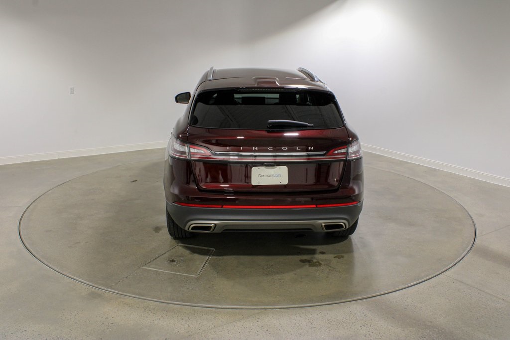 2023 Lincoln Nautilus Standard photo 3
