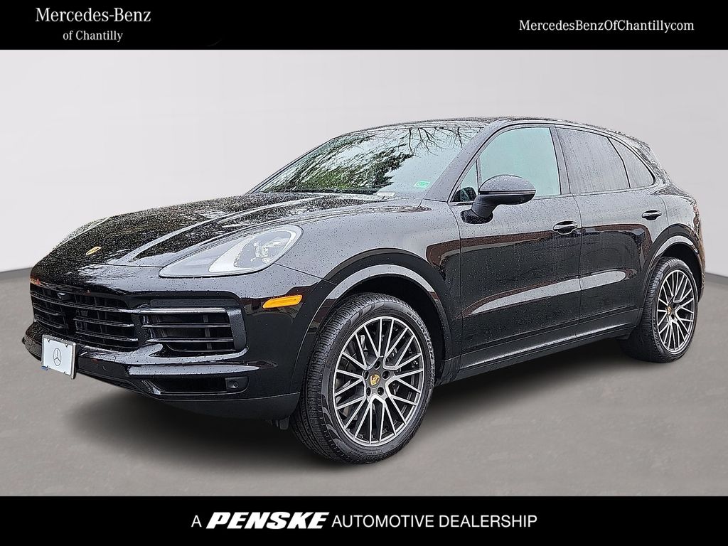 2021 Porsche Cayenne Base's photo