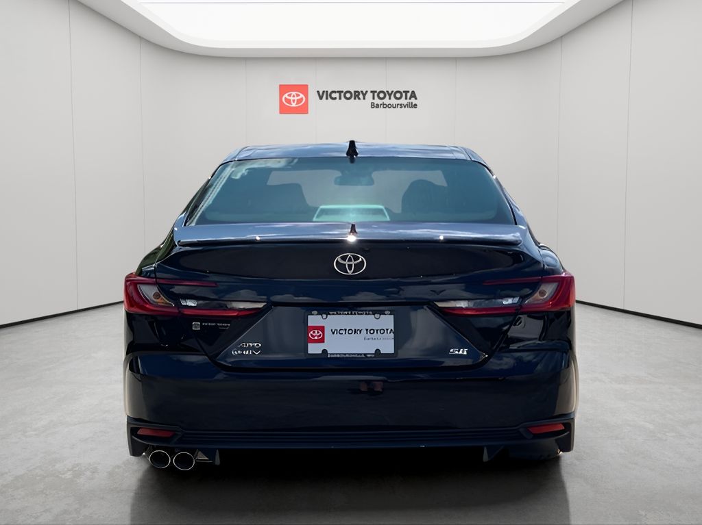 2025 Toyota Camry SE photo 4