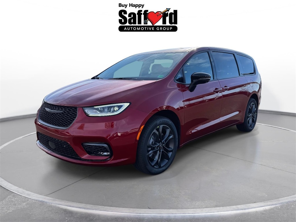 2026 Chrysler Pacifica Select's photo