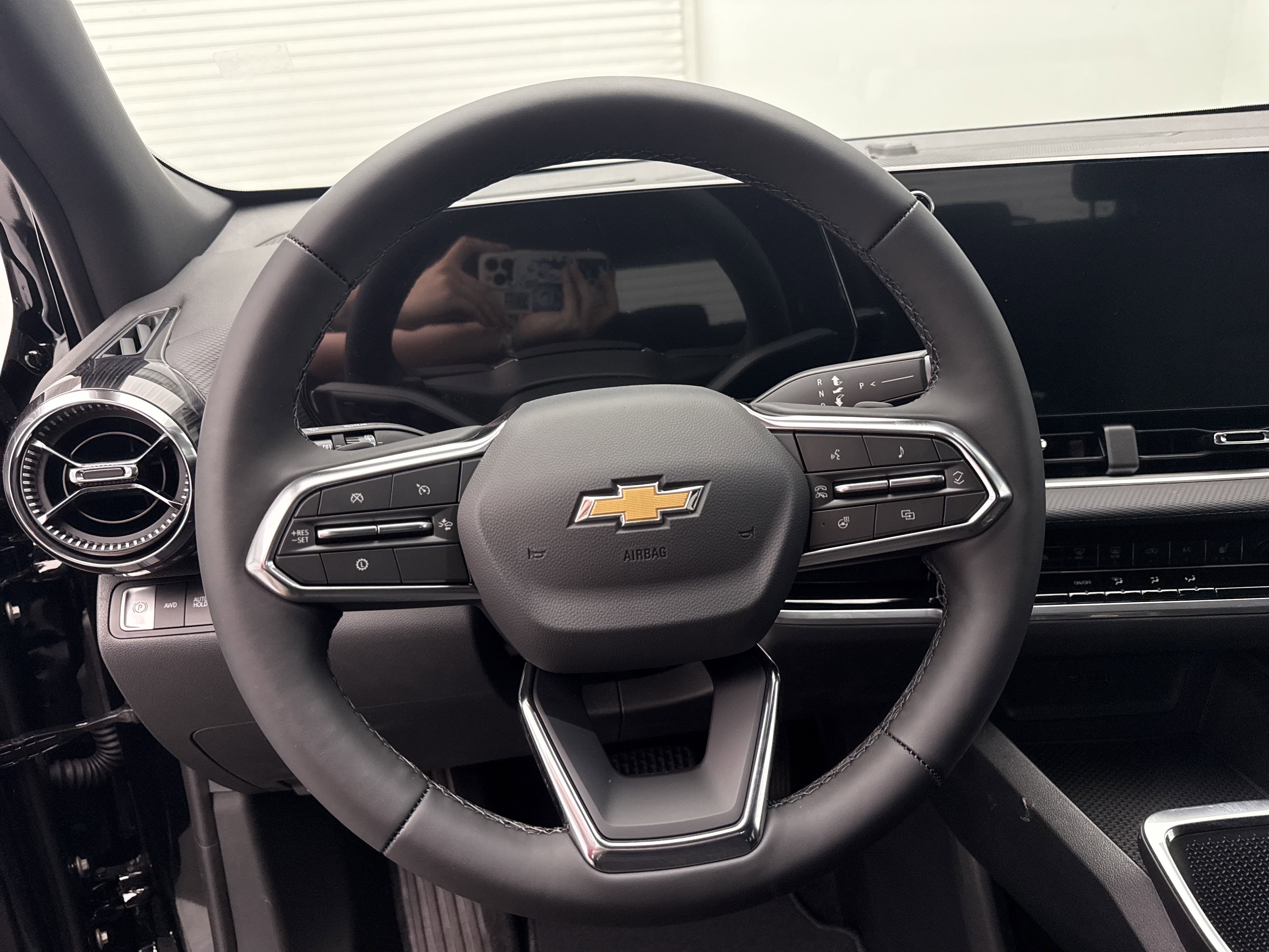 2026 Chevrolet Equinox LT photo 15
