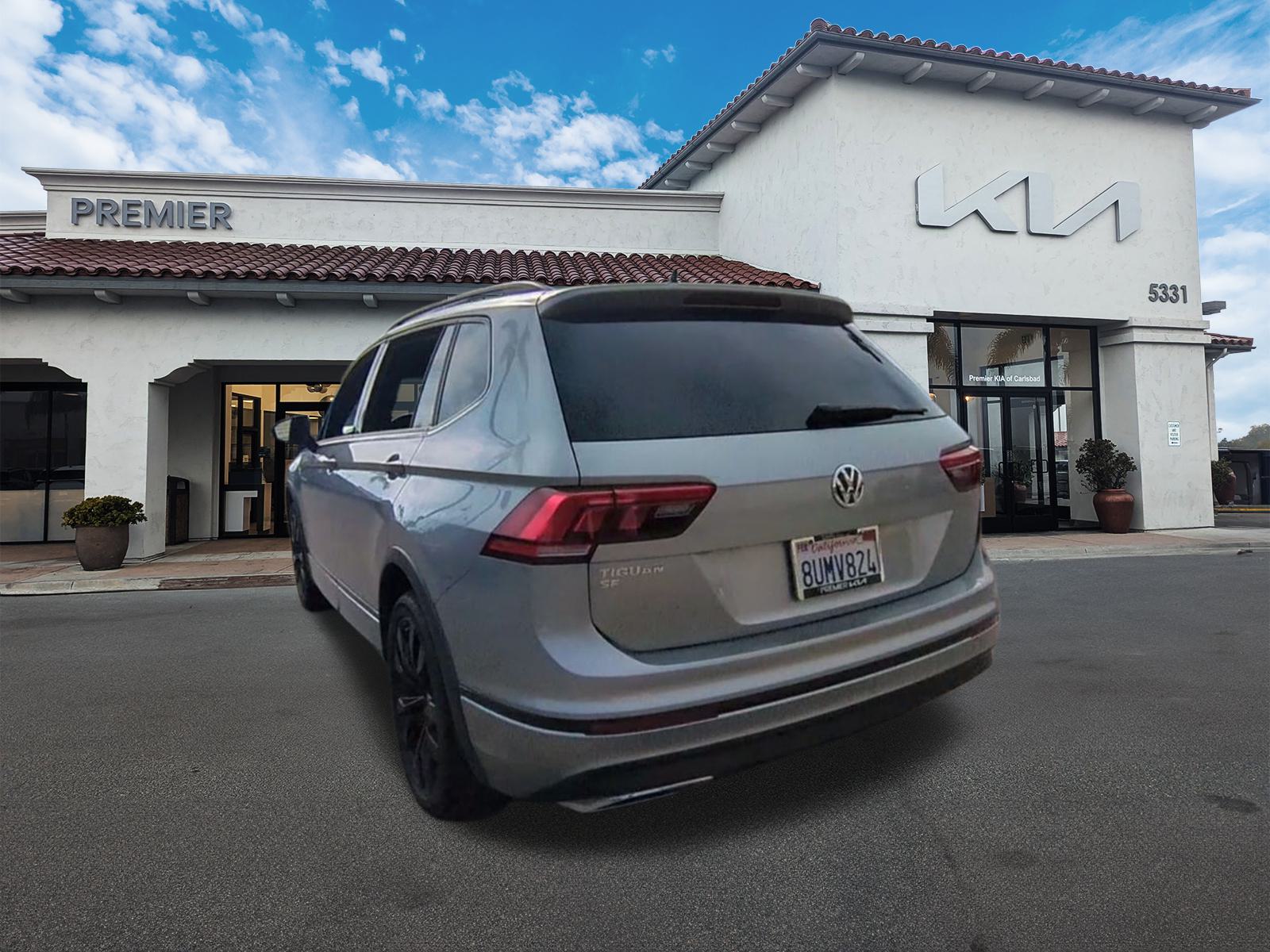 2021 Volkswagen Tiguan SE R-Line Black photo 4