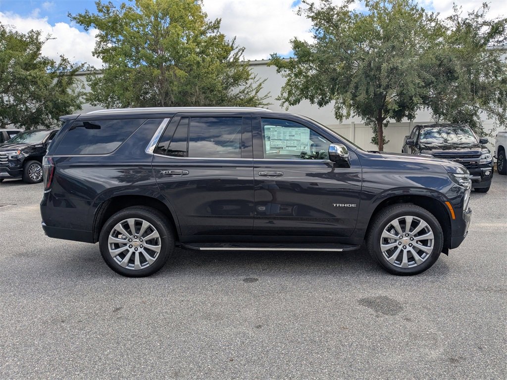2025 Chevrolet Tahoe Premier photo 2