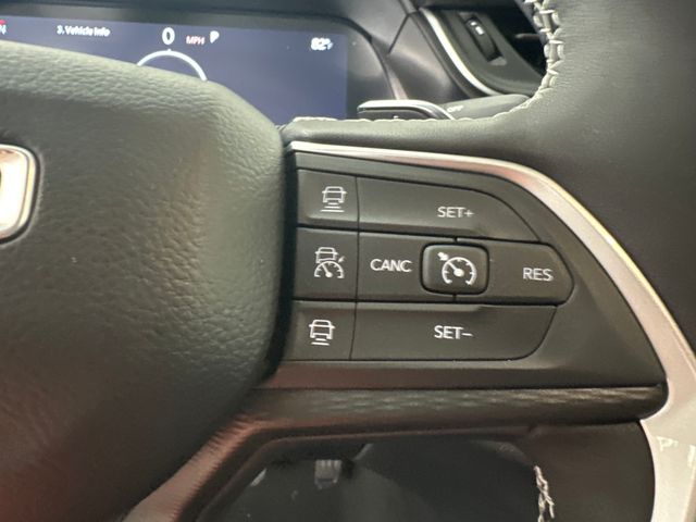 2025 Jeep Grand Cherokee Laredo X photo 13