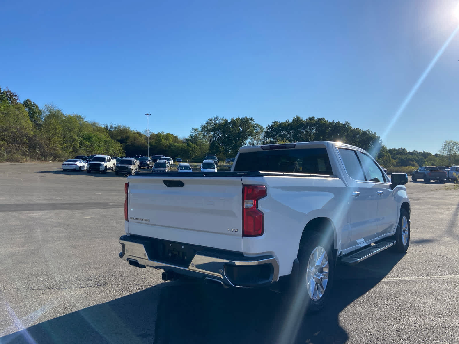 2021 Chevrolet Silverado 1500 LTZ photo 3