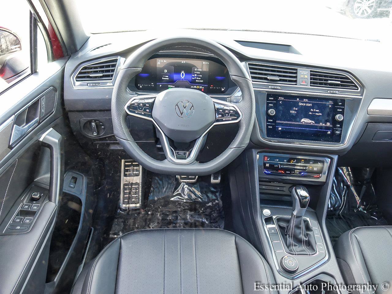 2024 VOLKSWAGEN TIGUAN - Image 11