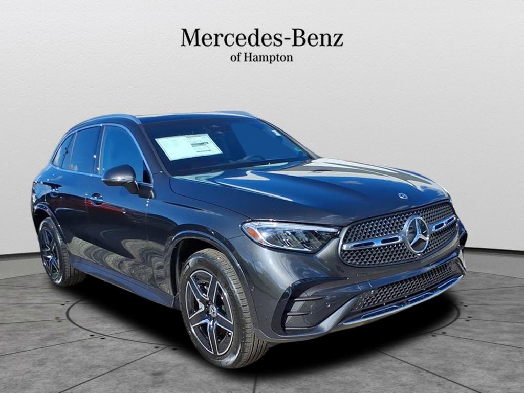 2026 Mercedes-Benz GLC Base's photo