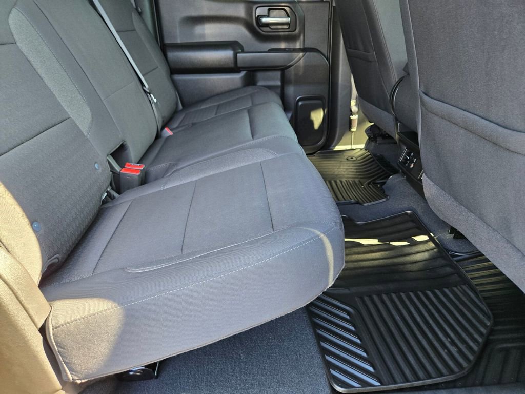 2025 Chevrolet Silverado 1500 Custom photo 14