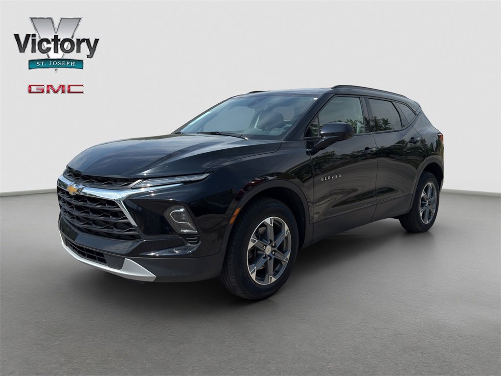 2023 Chevrolet Blazer 2LT photo 4