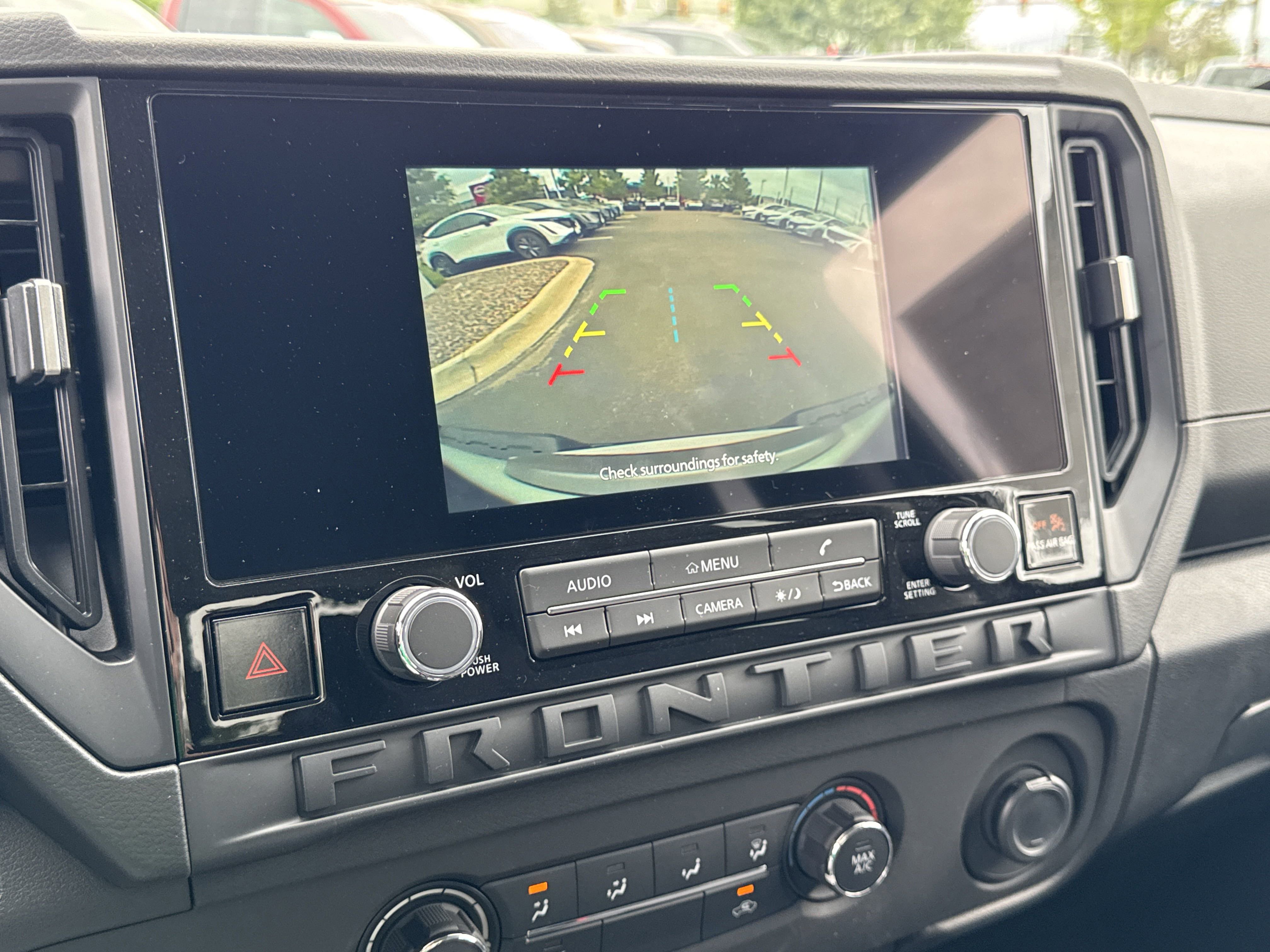 2025 Nissan Frontier S photo 12