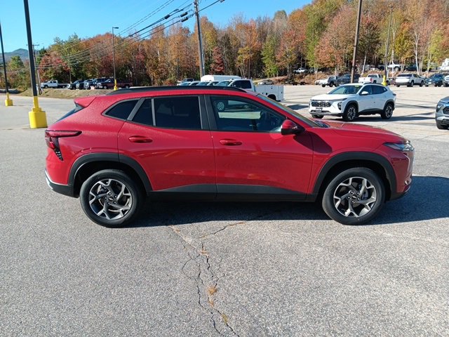 2026 Chevrolet Trax LT photo 22