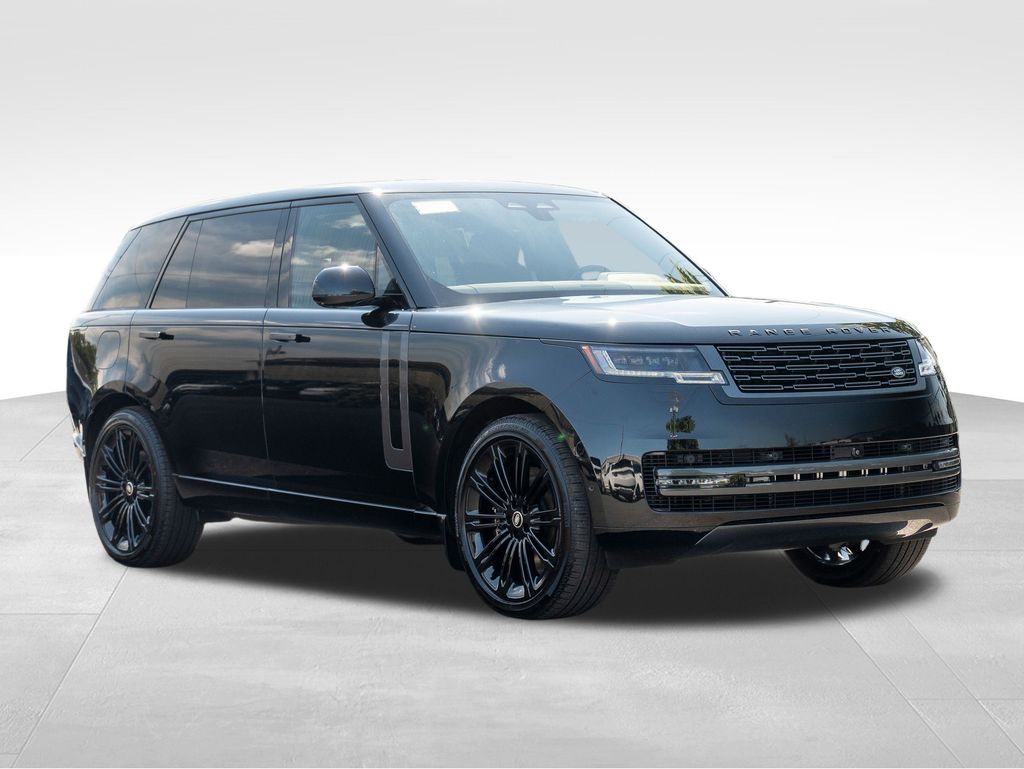 2025 Land Rover Range Rover SE photo 3