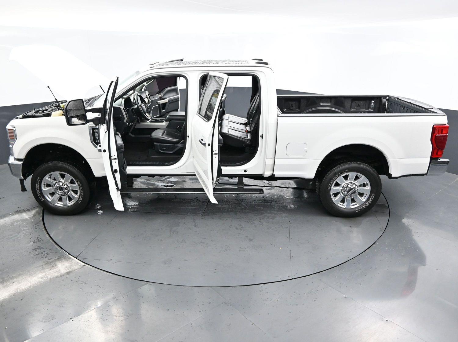 2022 Ford F-250 Platinum photo 39