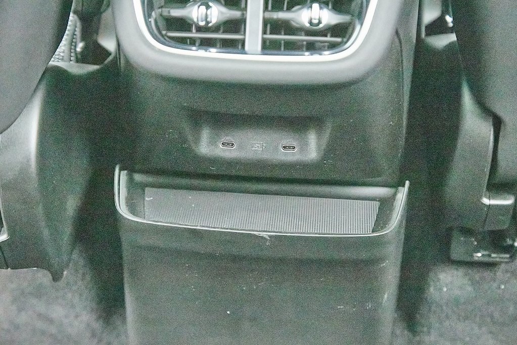 2025 VOLVO EX90 - Image 20